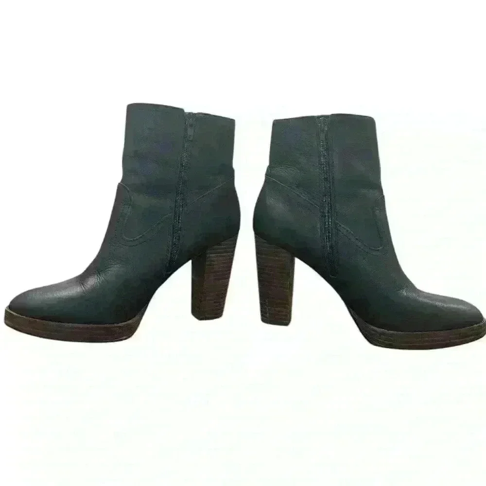 Lucky Brand Dark Gray Leather Ankle Boots size 9.5